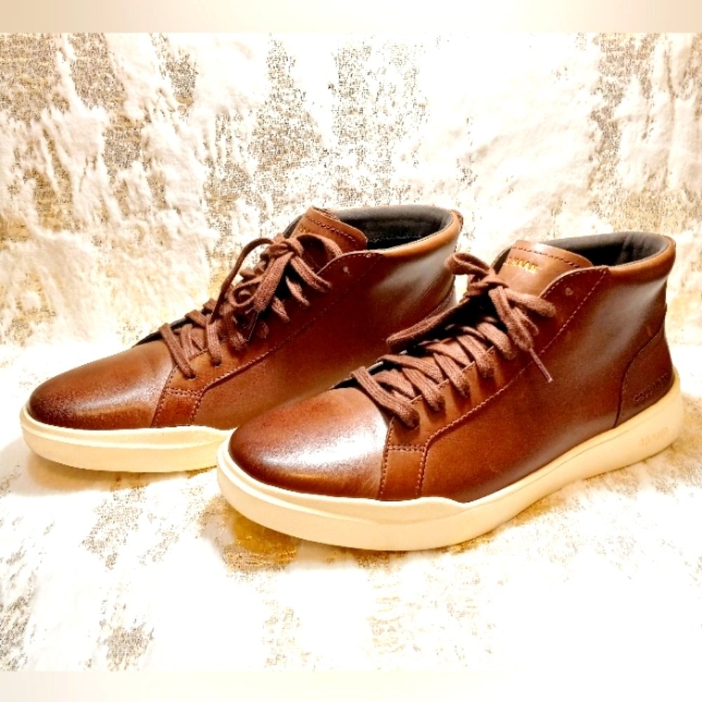 Cole Haan's Men's Grand Crosscourt Modern - Size 10 Men. MAKE AN OFFER